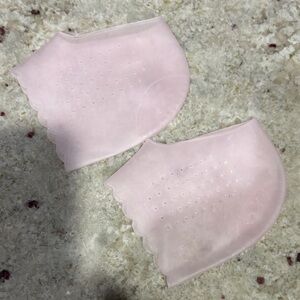 3 pairs of Pink Scalloped Shoe Inserts